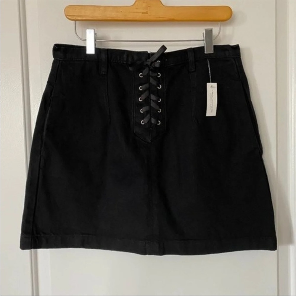 Top Shop Black Denim Skirt (8-10)